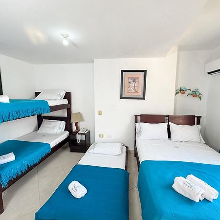 Hotel Puerto Bahia ซานกิล ภายนอก รูปภาพ