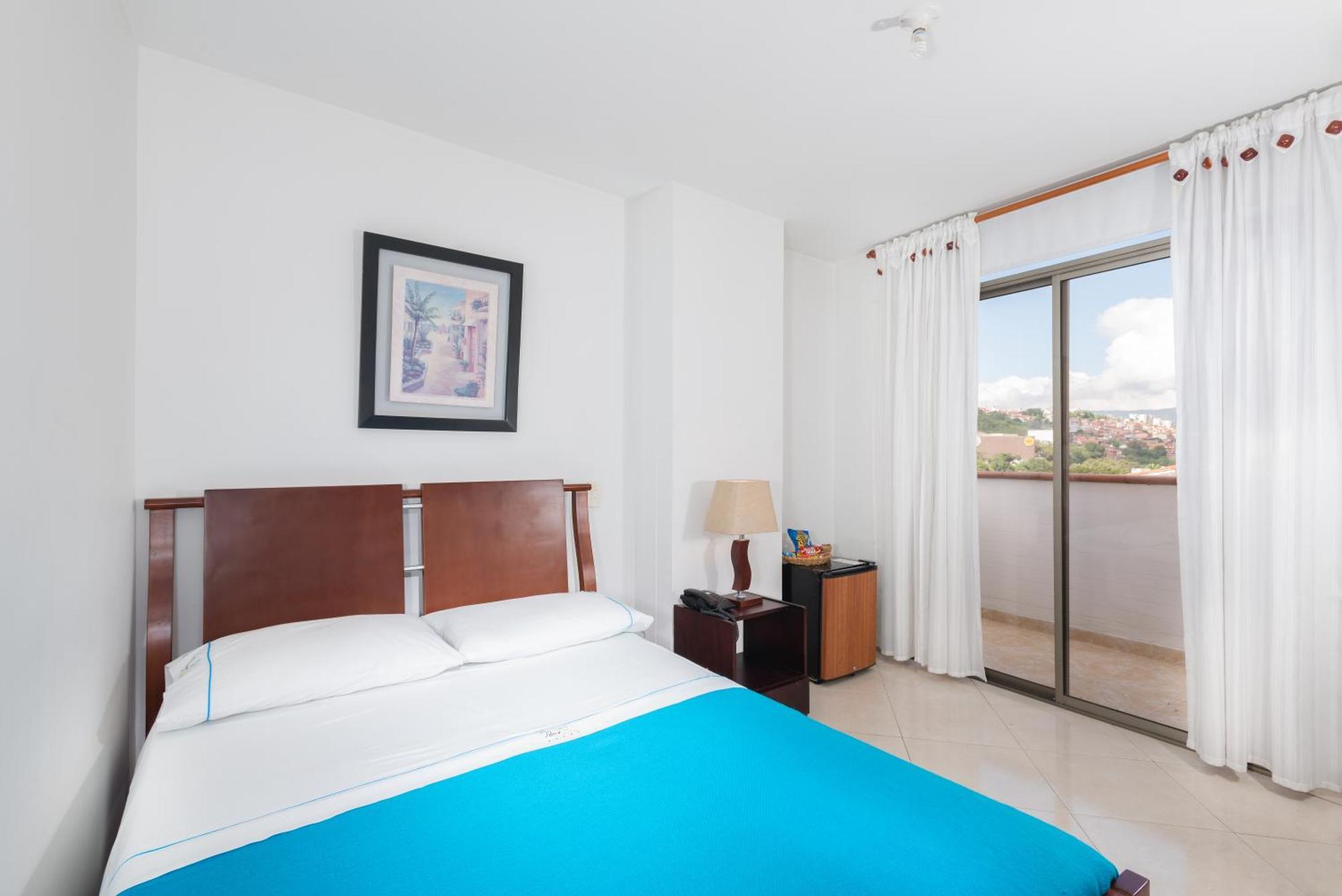 Hotel Puerto Bahia ซานกิล ภายนอก รูปภาพ