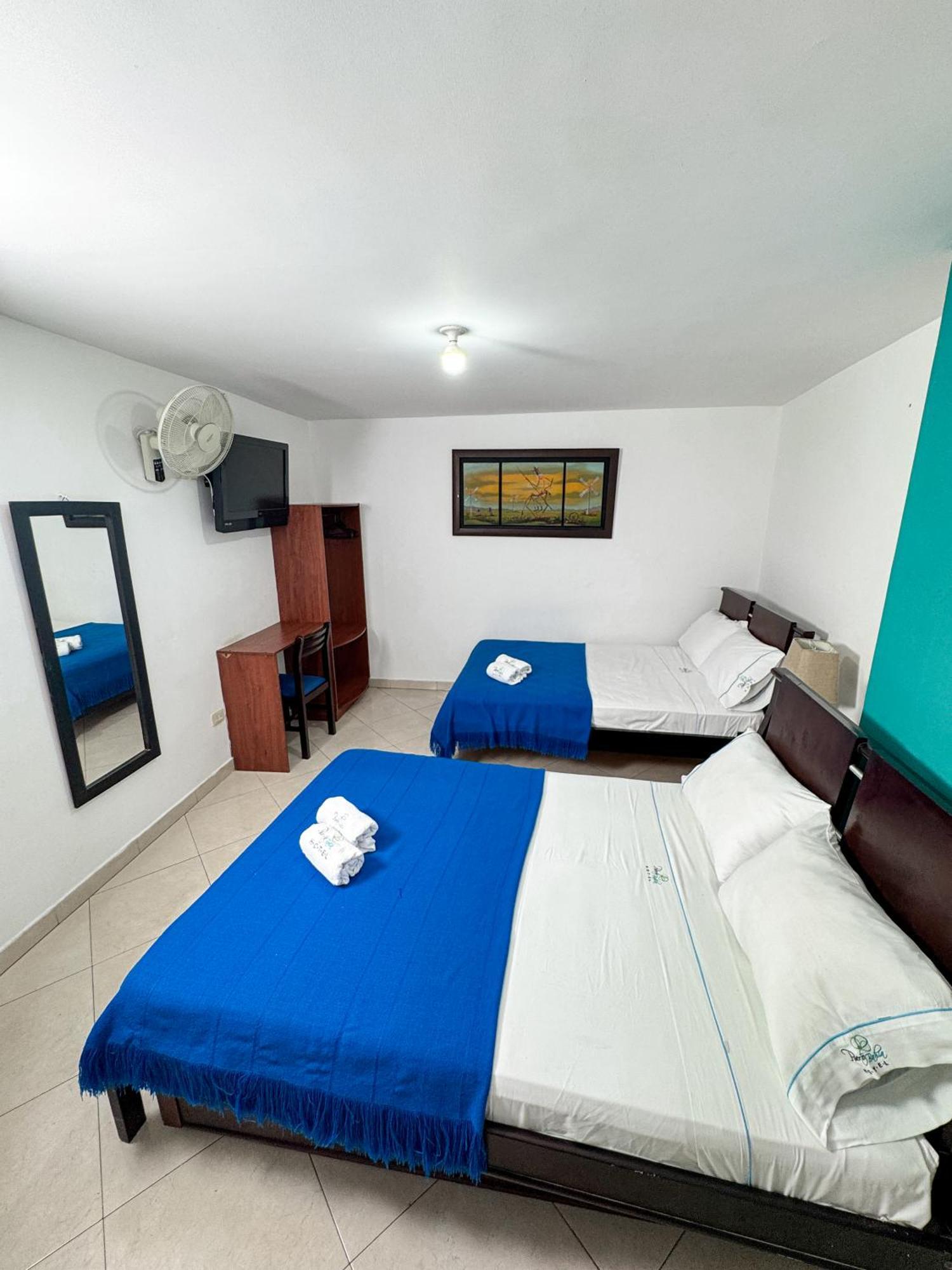 Hotel Puerto Bahia ซานกิล ภายนอก รูปภาพ
