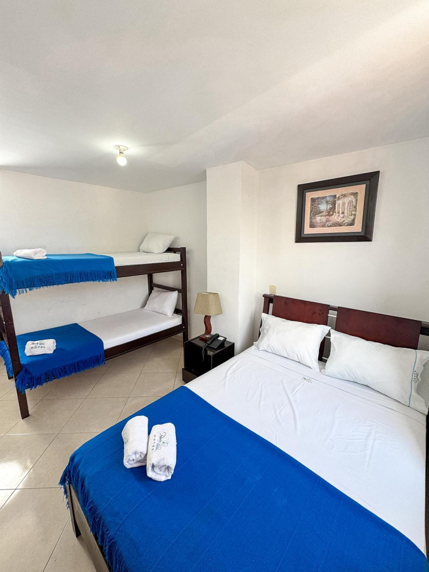 Hotel Puerto Bahia ซานกิล ภายนอก รูปภาพ